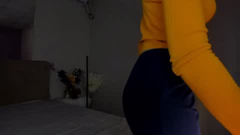 Laura online show from 01/07/25, 06:27