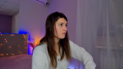 Laura online show from 03/22/26, 06:06