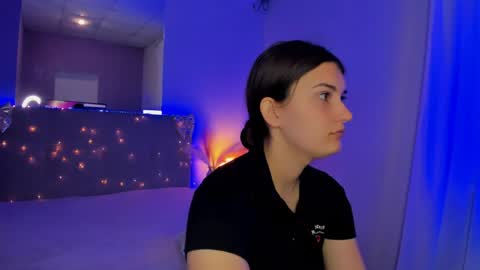 Laura online show from 05/10/26, 05:23