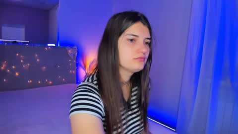 Laura online show from 05/16/26, 04:53