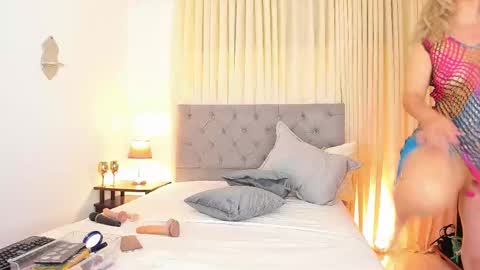   online show from 02/16/26, 02:18