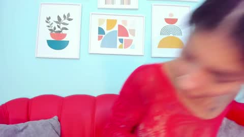 Laura online show from 02/21/25, 12:50