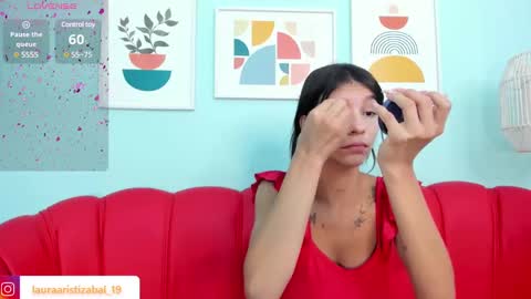 Laura online show from 03/01/25, 01:07