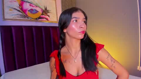 Laura online show from 07/01/26, 12:07