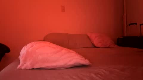 laura online show from 02/08/26, 12:47