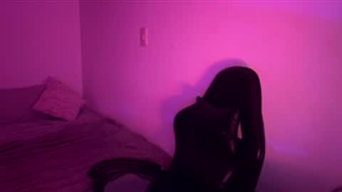 laura online show from 03/08/26, 12:08