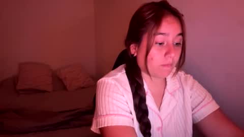 laura online show from 04/05/26, 01:14