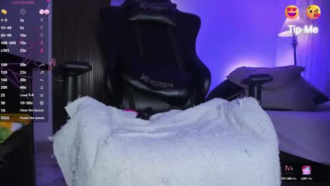 Lura online show from 03/01/25, 09:26