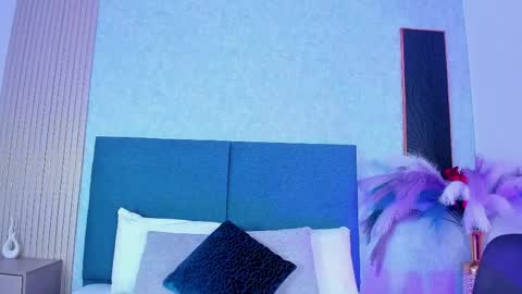 LauraIvy online show from 03/27/26, 01:00