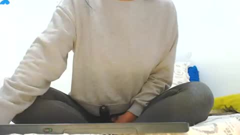 laura lovingxxx online show from 06/08/26, 09:04