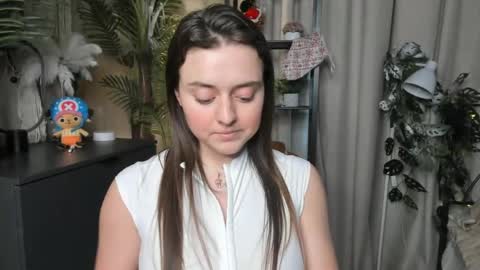 Samantha online show from 04/17/26, 03:48