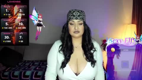 Snapshot of laura_sinner chatting on 03/07/25, 05:28 Laura online show from 03/07/25, 05:28