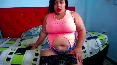 laura_sofia23 online show from 11/06/25, 05:36