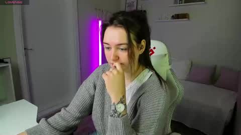 kate online show from 05/28/26, 01:25