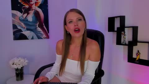 Laura Blue online show from 02/27/25, 02:43