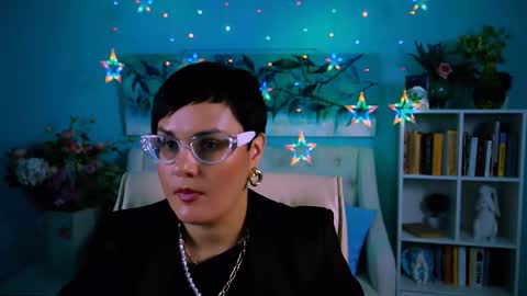 lauradavidsons online show from 09/21/25, 04:19