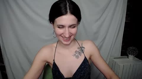 Laura online show from 02/15/25, 02:55