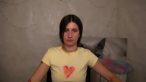 Laura online show from 06/23/26, 11:19