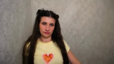 Laura online show from 06/27/26, 02:01