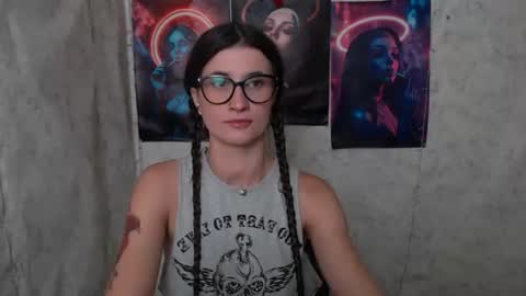 Laura online show from 07/08/26, 08:52