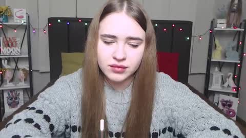 Snapshot of laurahlot chatting on 01/18/25, 07:04 LauraHlot online show from 01/18/25, 07:04