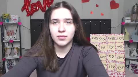 Snapshot of laurahlot chatting on 03/01/25, 09:15 LauraHlot online show from 03/01/25, 09:15