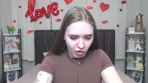 LauraHlot online show from 03/16/26, 07:45