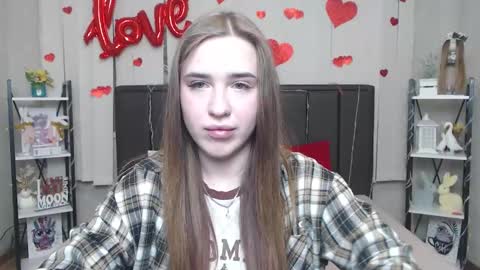LauraHlot online show from 03/20/26, 06:57