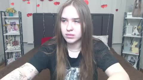 LauraHlot online show from 05/14/26, 05:31