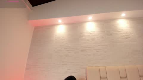  laura kane online show from 04/13/26, 11:37