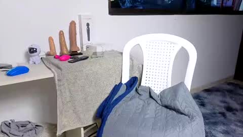 Laura online show from 02/01/25, 11:48