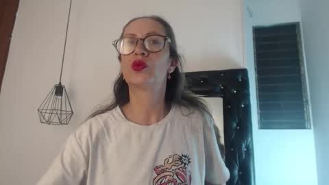 Laura Sofia online show from 02/12/26, 11:55