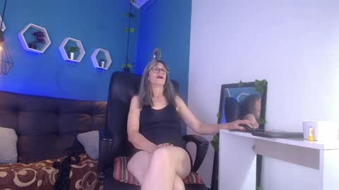 Laura Sofia online show from 02/27/26, 10:32