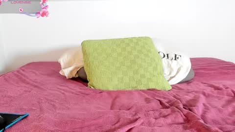 Laura Lara Sommer online show from 01/18/25, 12:57