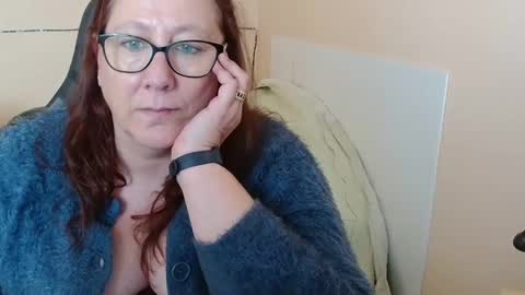 laureanne online show from 02/04/25, 01:48