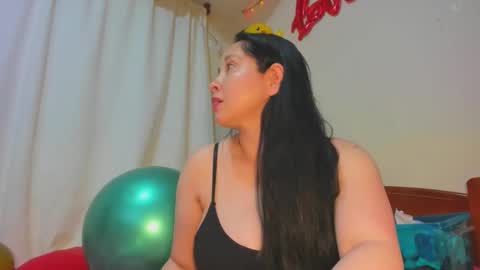 Snapshot of laureen777 chatting on 01/13/25, 08:04 laureen777 online show from 01/13/25, 08:04