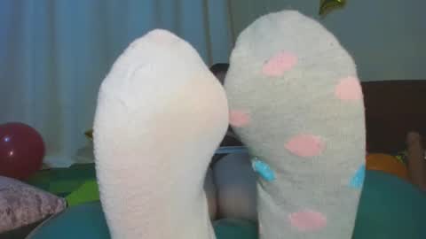 Snapshot of laureen777 chatting on 01/28/25, 01:39 laureen777 online show from 01/28/25, 01:39