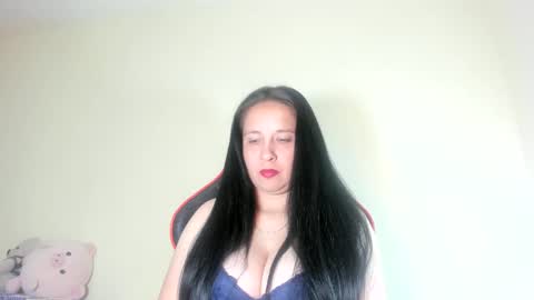 Snapshot of laureen777 chatting on 10/18/25, 02:58 laureen777 online show from 10/18/25, 02:58