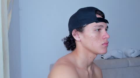 Laureent online show from 01/27/25, 02:35