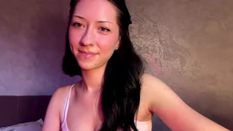 laurelimaino online show from 07/11/26, 04:53