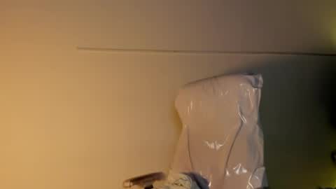 Lauren online show from 04/06/26, 05:58