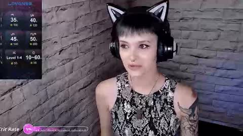 Eva online show from 09/22/25, 12:18