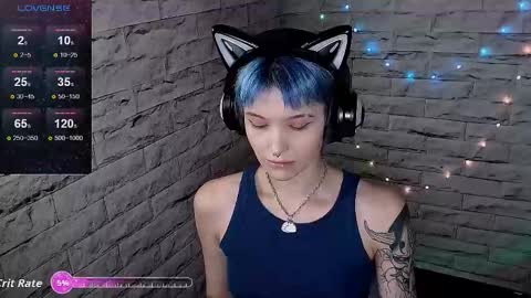 Eva online show from 11/17/25, 02:23