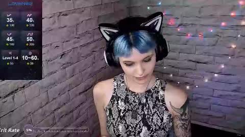 Eva online show from 11/21/25, 06:17