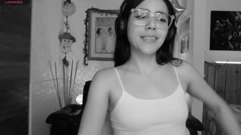 Lauren online show from 01/07/25, 12:45