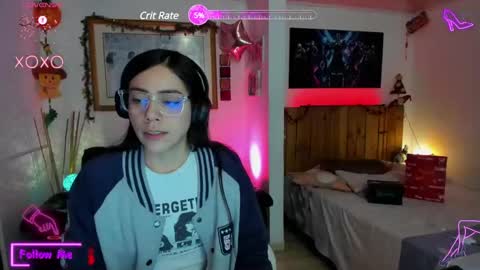 Lauren online show from 02/27/25, 01:38