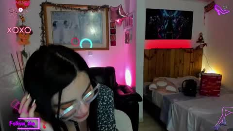 Lauren online show from 03/09/25, 06:39