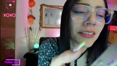 Lauren online show from 03/09/25, 09:46