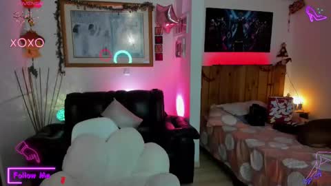 Lauren online show from 03/11/25, 09:02