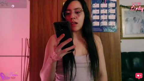 Lauren online show from 03/01/26, 05:09